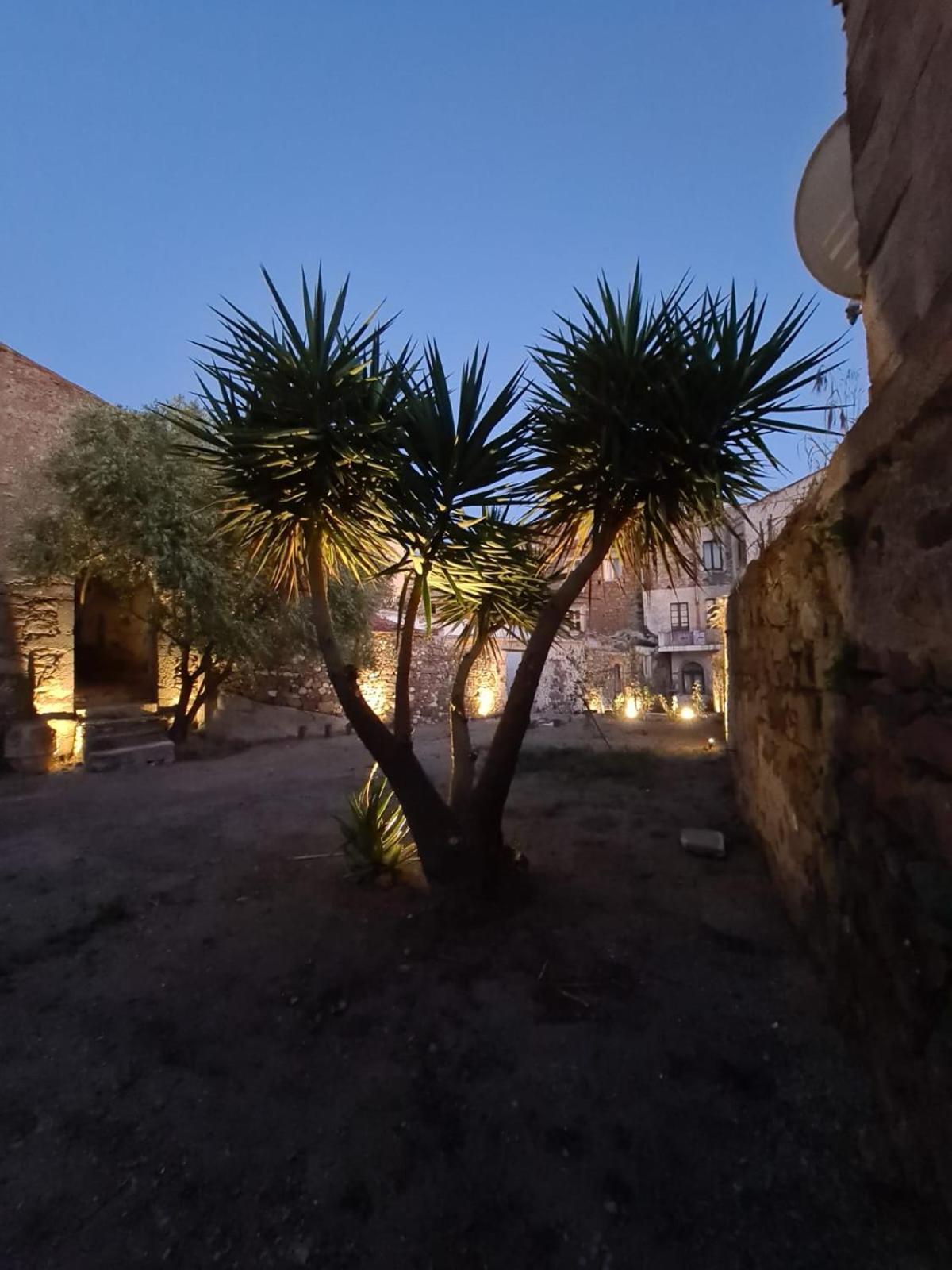 Borgo Santo Stefano Villa Oschiri ภายนอก รูปภาพ